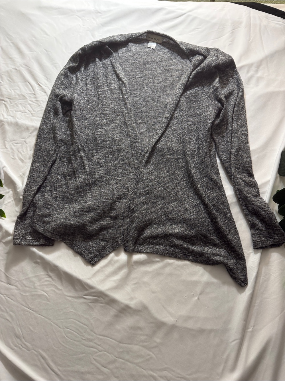 Belle Du Jour Heathered Gray Open-Front Cardigan